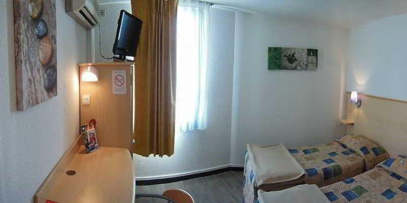 Ibis Budget La Rochelle Puilboreau Eksteriør bilde